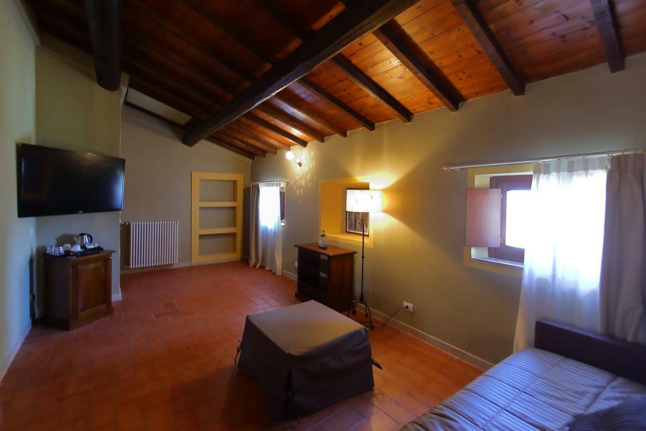 La Boheme Chambres ลาซีเซ ภายนอก รูปภาพ