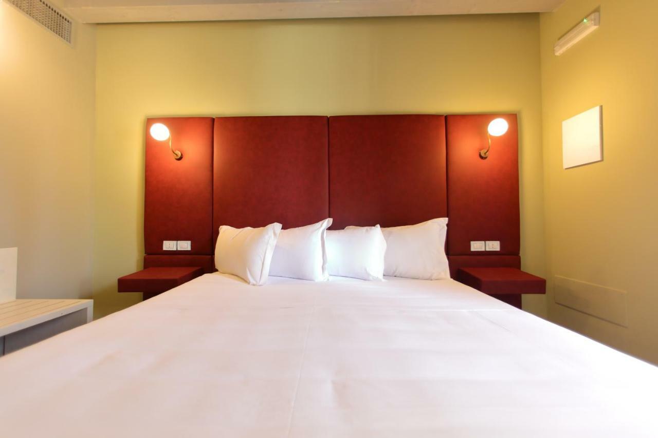La Boheme Chambres ลาซีเซ ภายนอก รูปภาพ