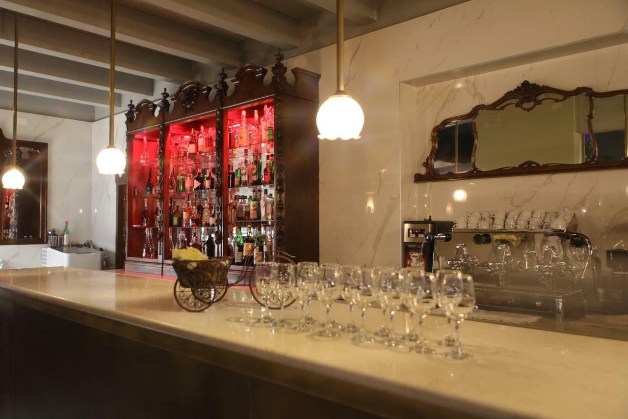 La Boheme Chambres ลาซีเซ ภายนอก รูปภาพ